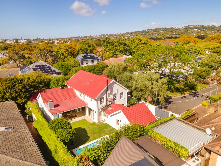 4 Bedroom Property for Sale in Newlands Western Cape